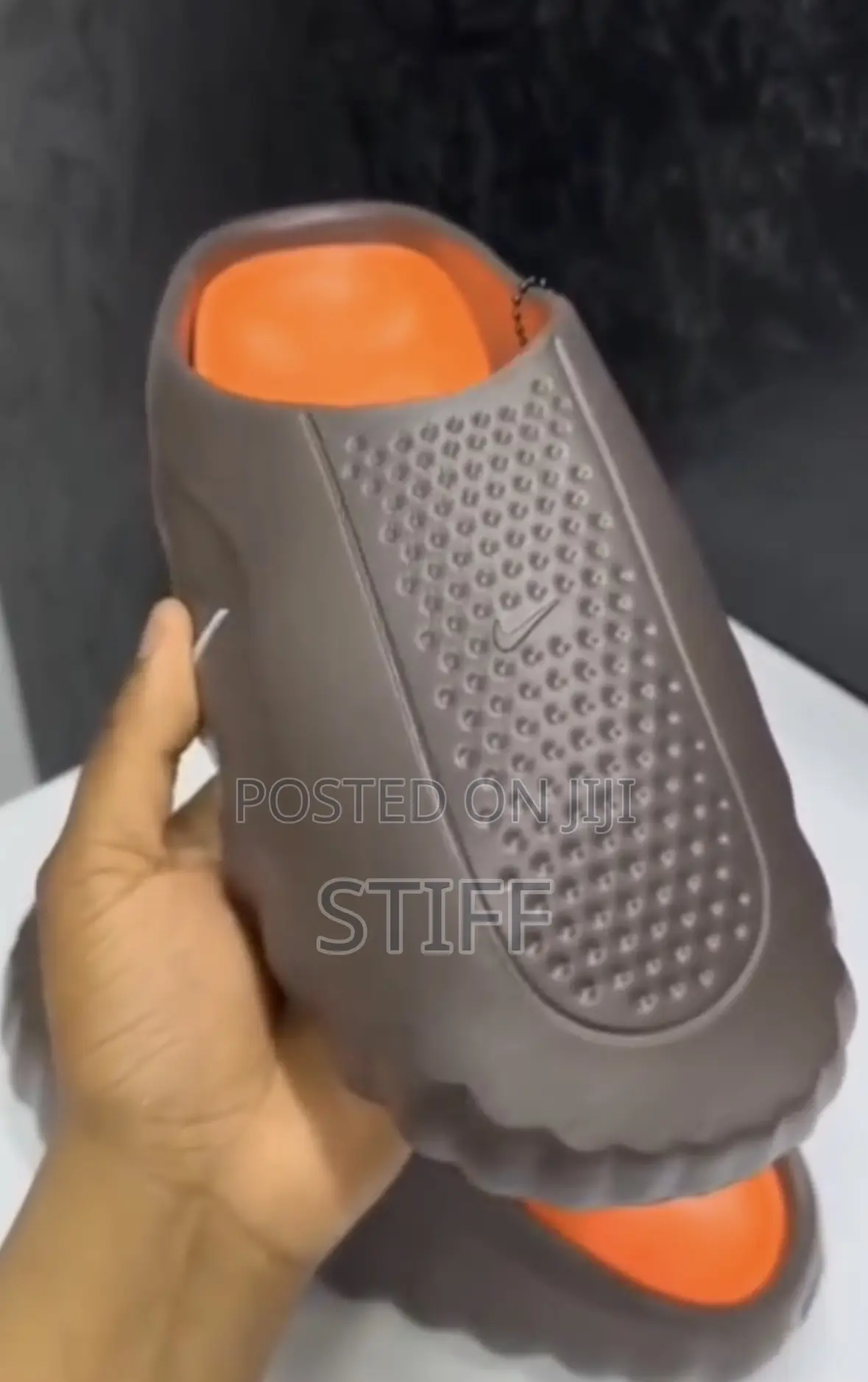 Nike Mind 001