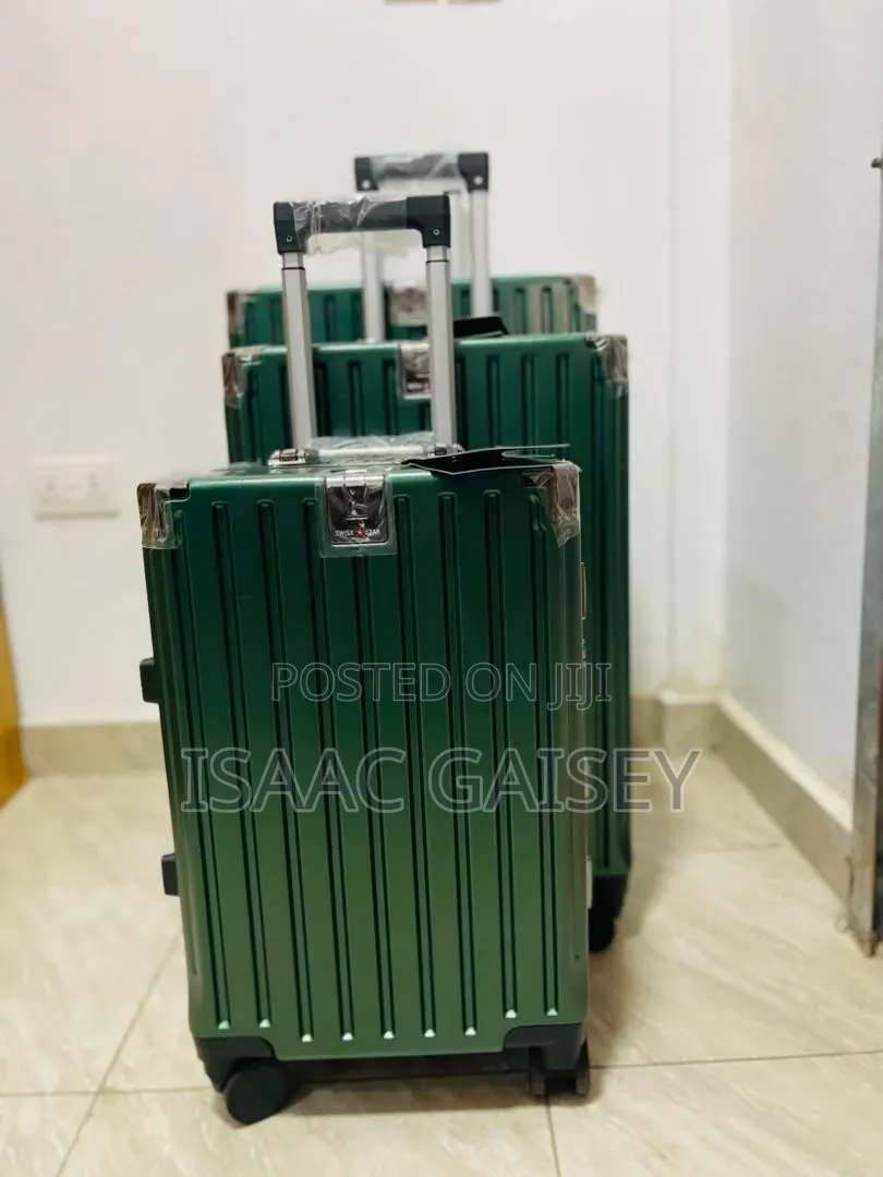 3Set Luxurious Executive Zipless Luggages in Emerald Green Colors