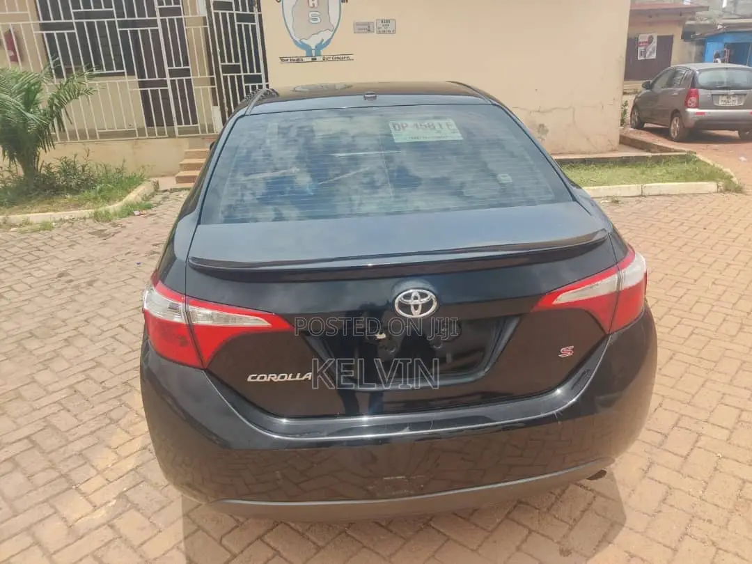 Toyota Corolla SE 4dr Sedan (1.8L 4cyl CVT) 2017 Black