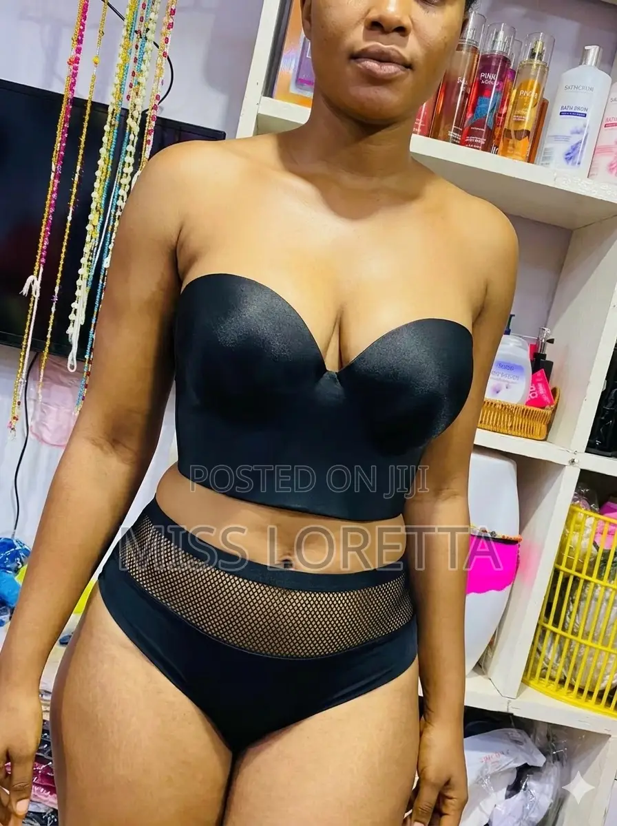 Plunge Strapless Bra