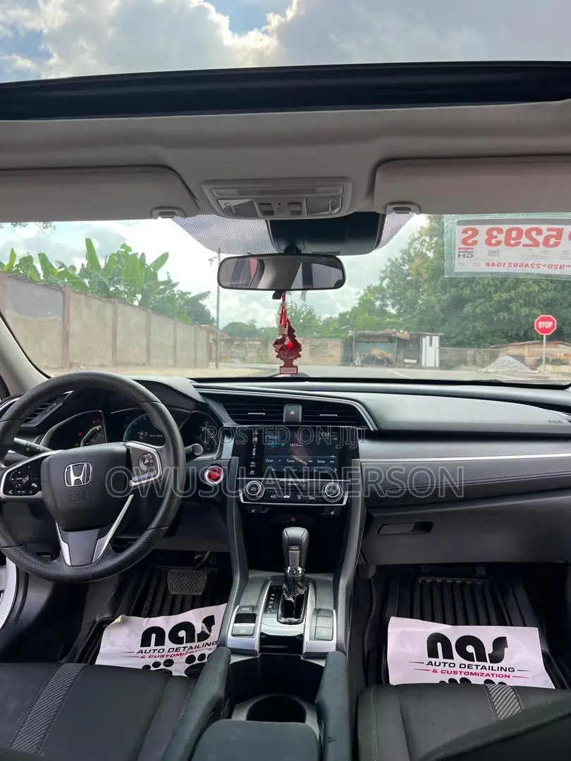 Honda Civic 2017 White