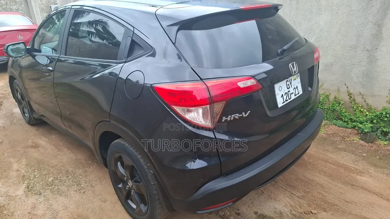 Honda HR-V 4dr SUV (1.5L 4cyl CVT) 2016 Black