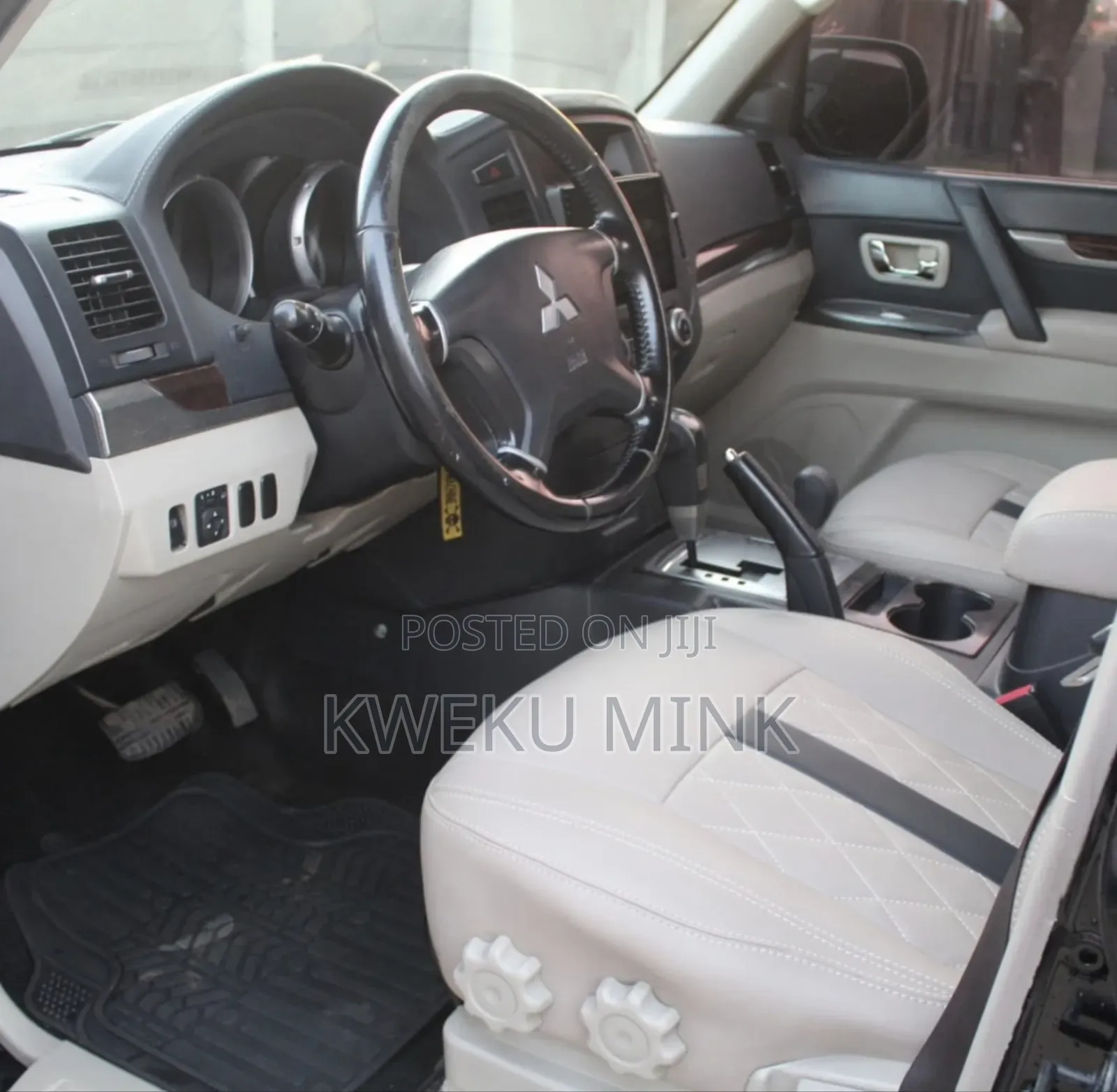 Mitsubishi Pajero 2013 Black