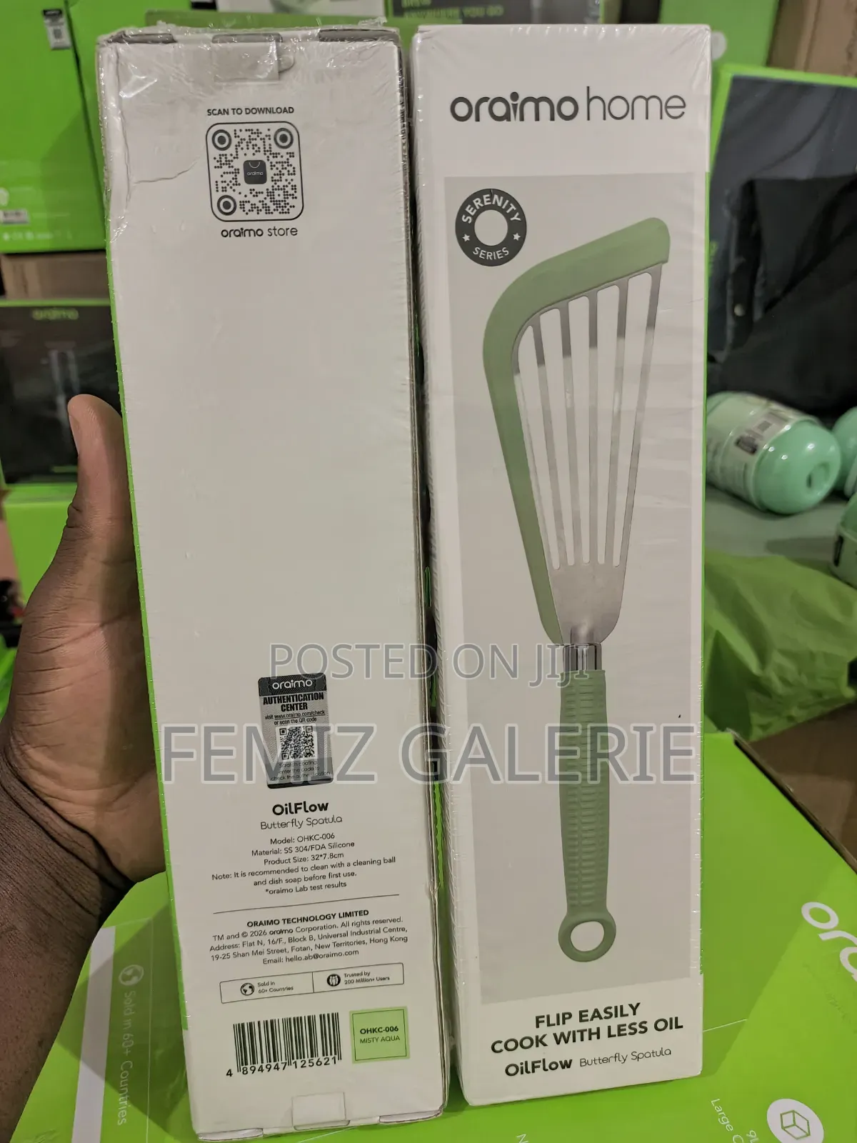 Oraimo OilFlow Easy-Flip Low-Oil Butterfly Spatula