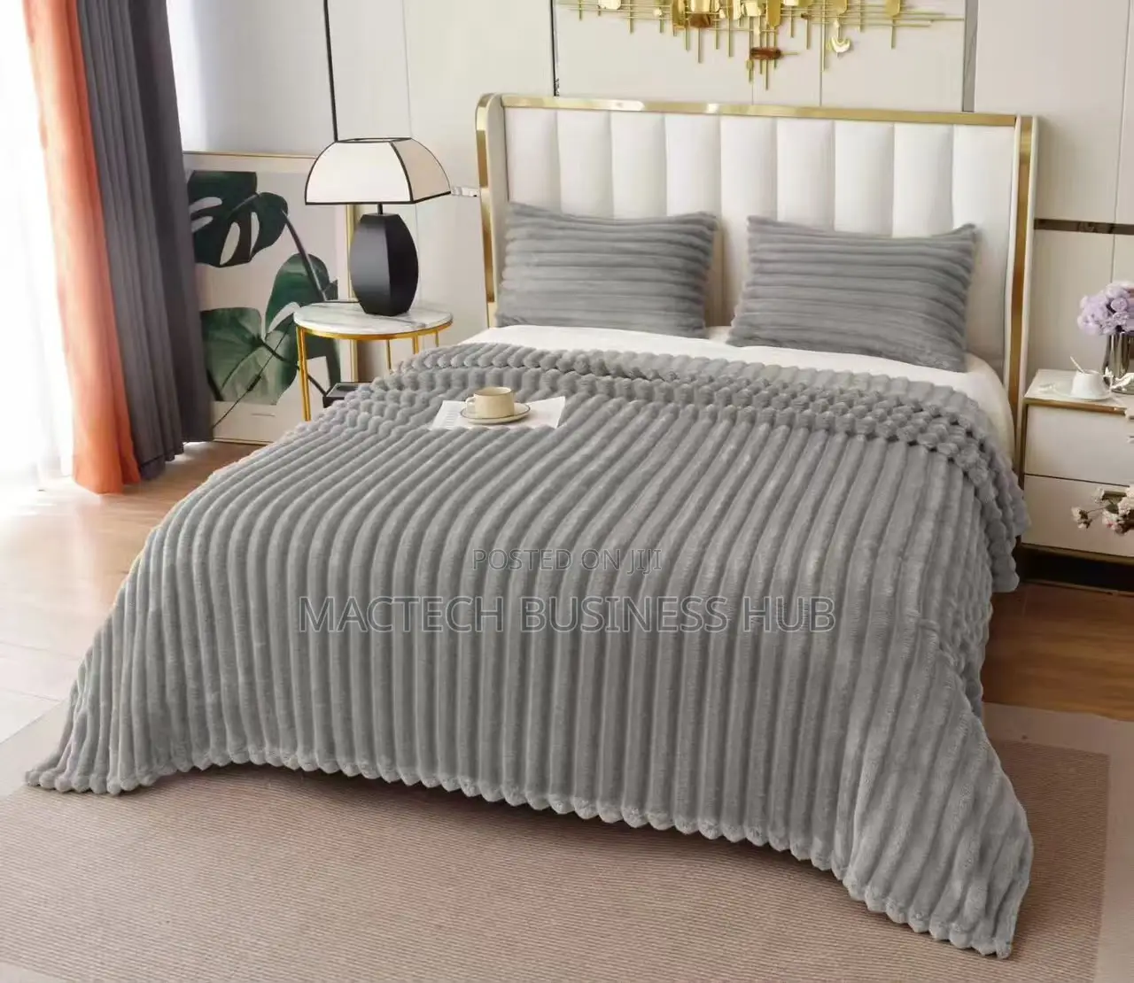 Bedspread With Pillow Cases