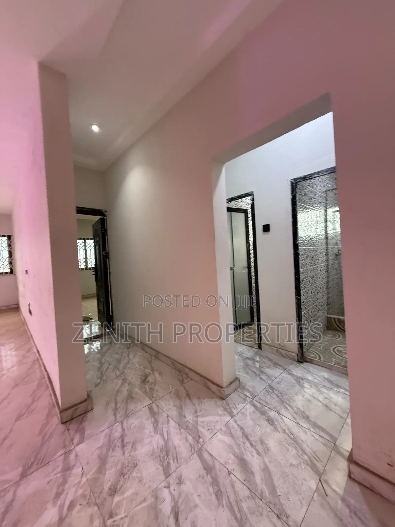 3bdrm Apartment in Zenith Properties, West Hills Mall Area for rent