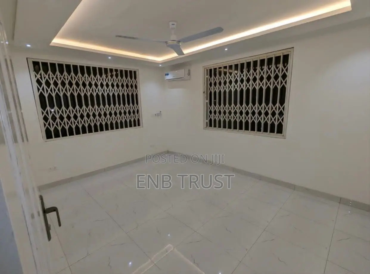 3bdrm Apartment in Achimota, Mile 7 for rent
