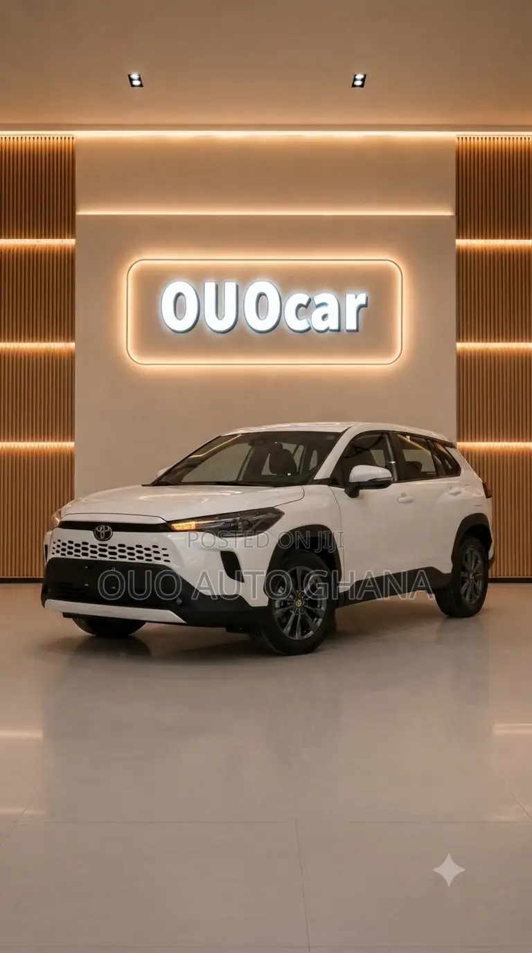 Toyota Corolla Cross XLE 2025 White