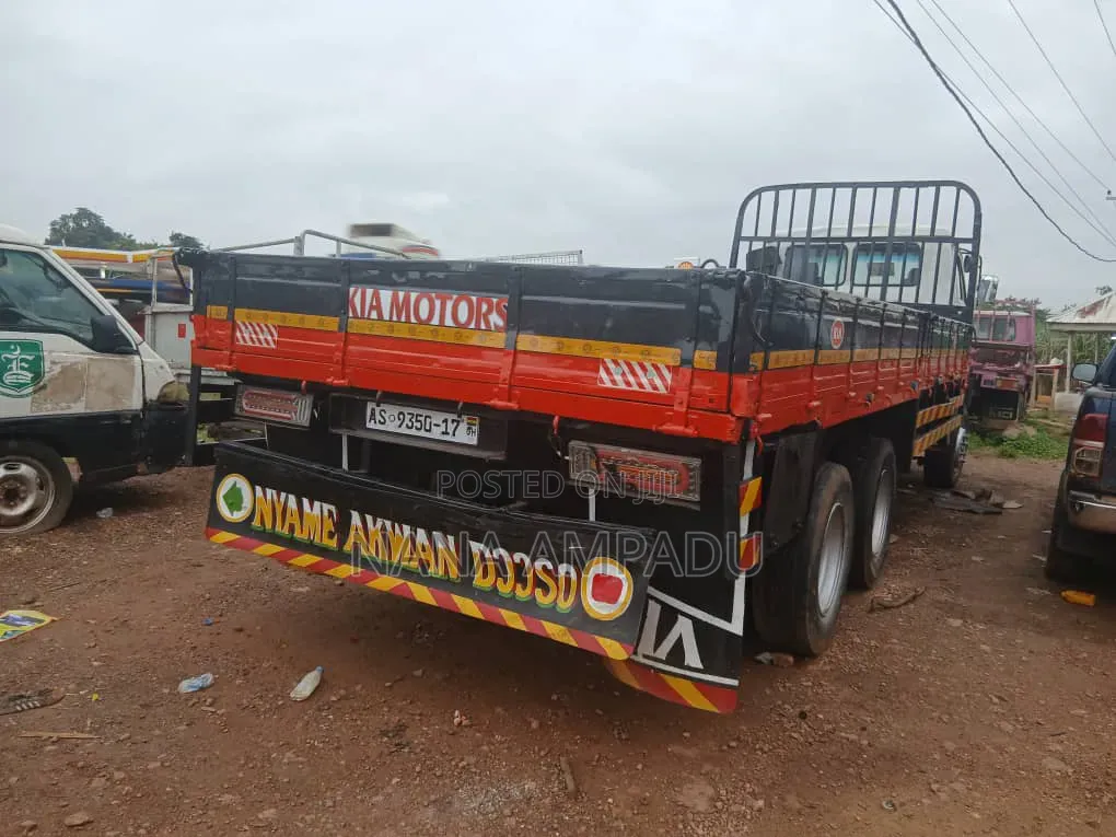 Kia Rhino DOUBLE Axile