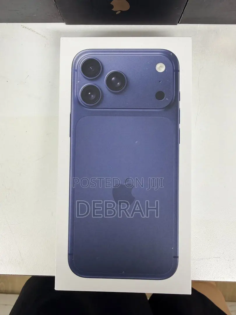 New Apple iPhone 17 Pro Max 1 TB Black