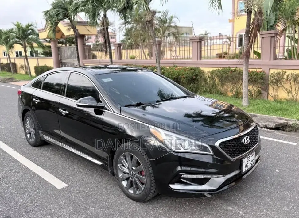 Hyundai Sonata Sport 4dr Sedan (2.4L 4cyl 6A) 2015 Black