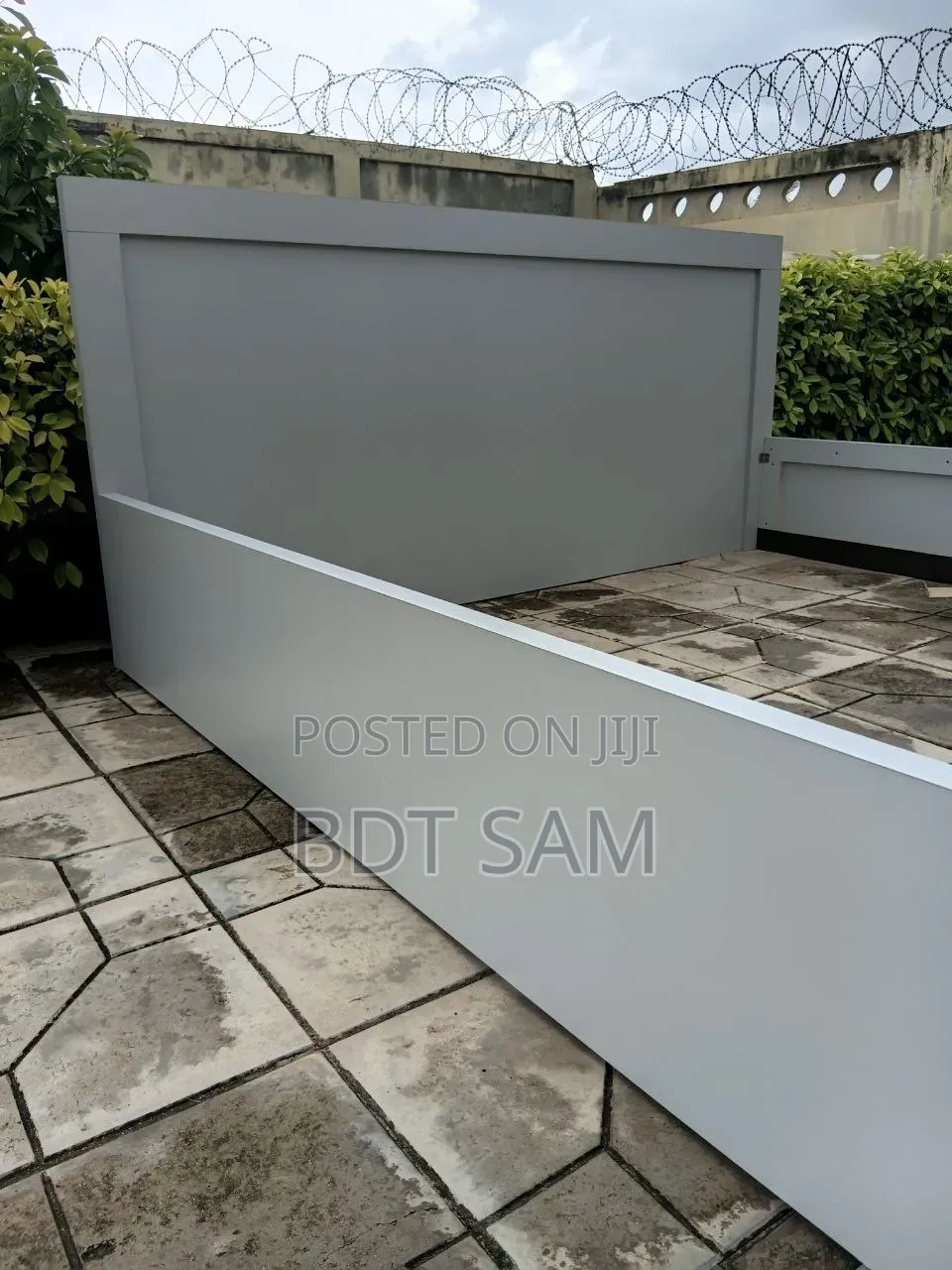 #004 King Size Bedframe Made With Laminated Boards