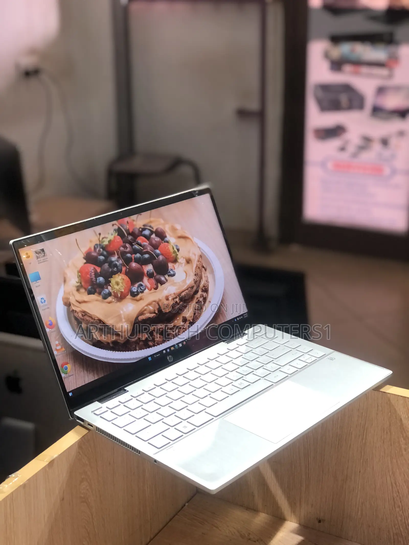 Laptop HP Pavilion x360 8GB Intel Core i5 SSD 256GB