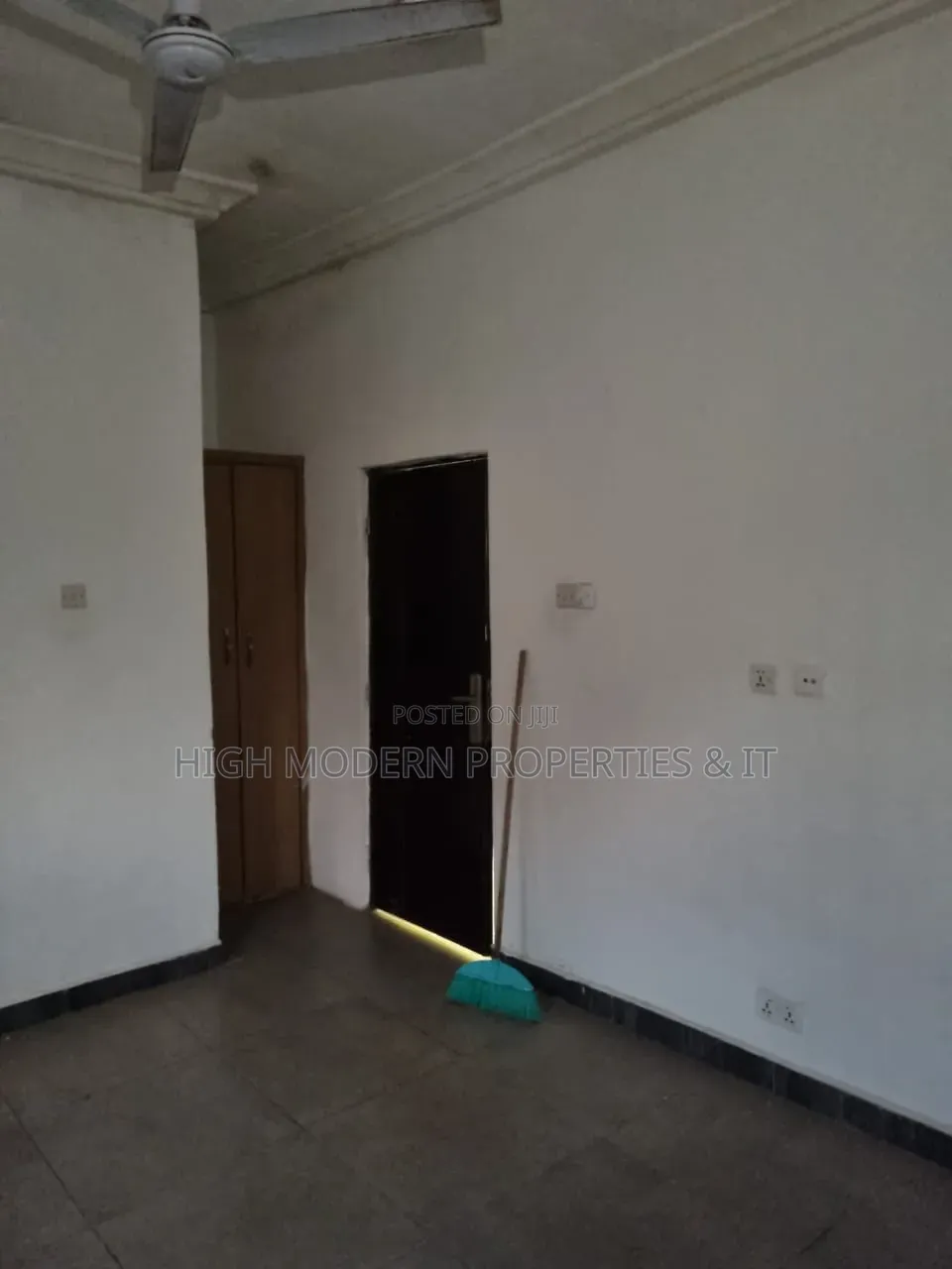 2bdrm Apartment in Bushroad, New Town for rent