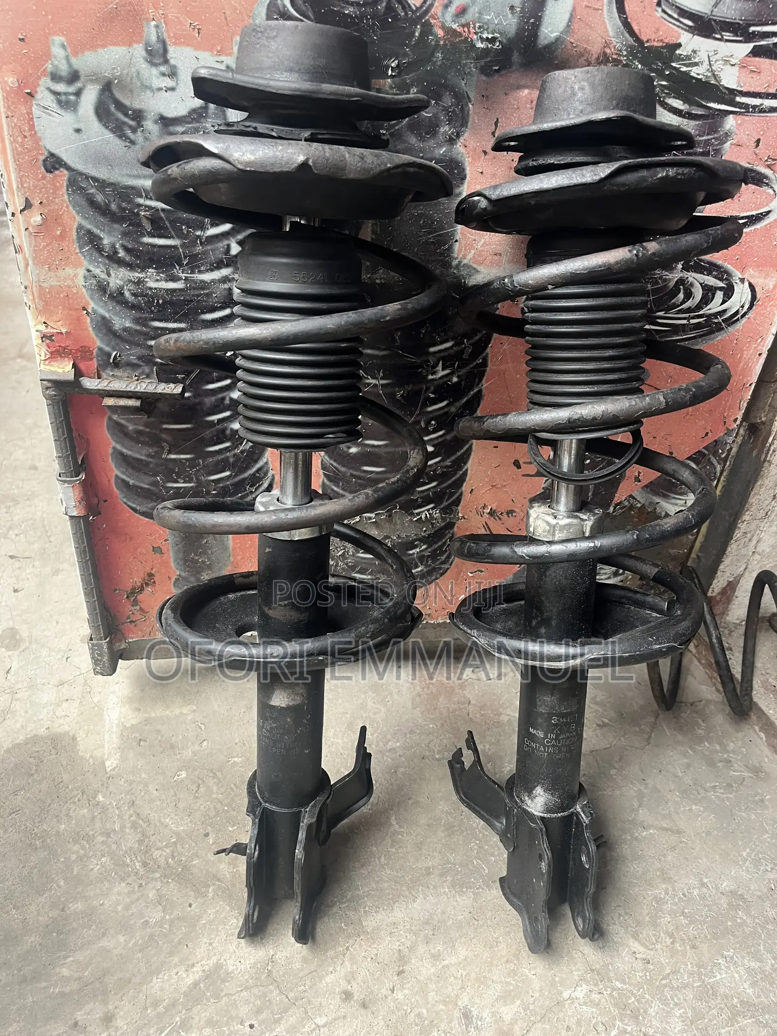 Nissan Altima, 1993 - 1999 Front Shocks
