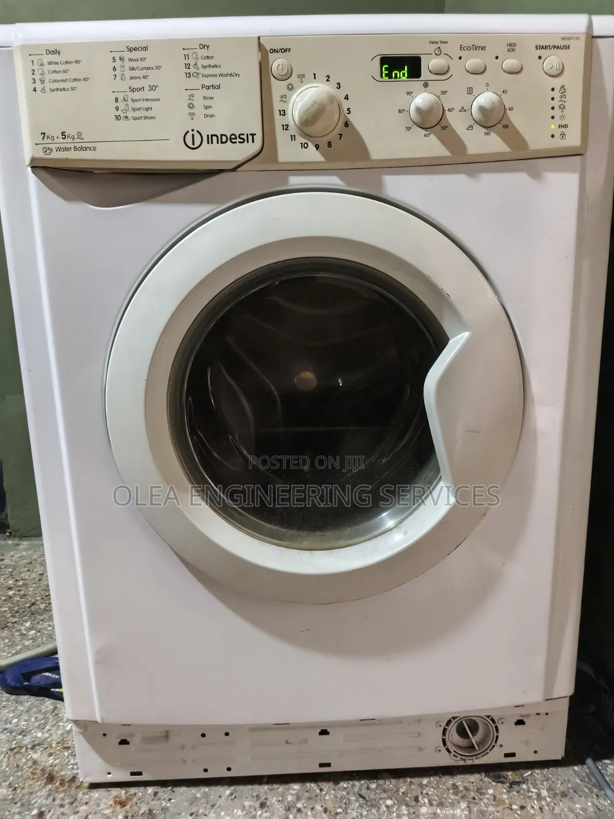 Indesit 7kg Wash and Dry