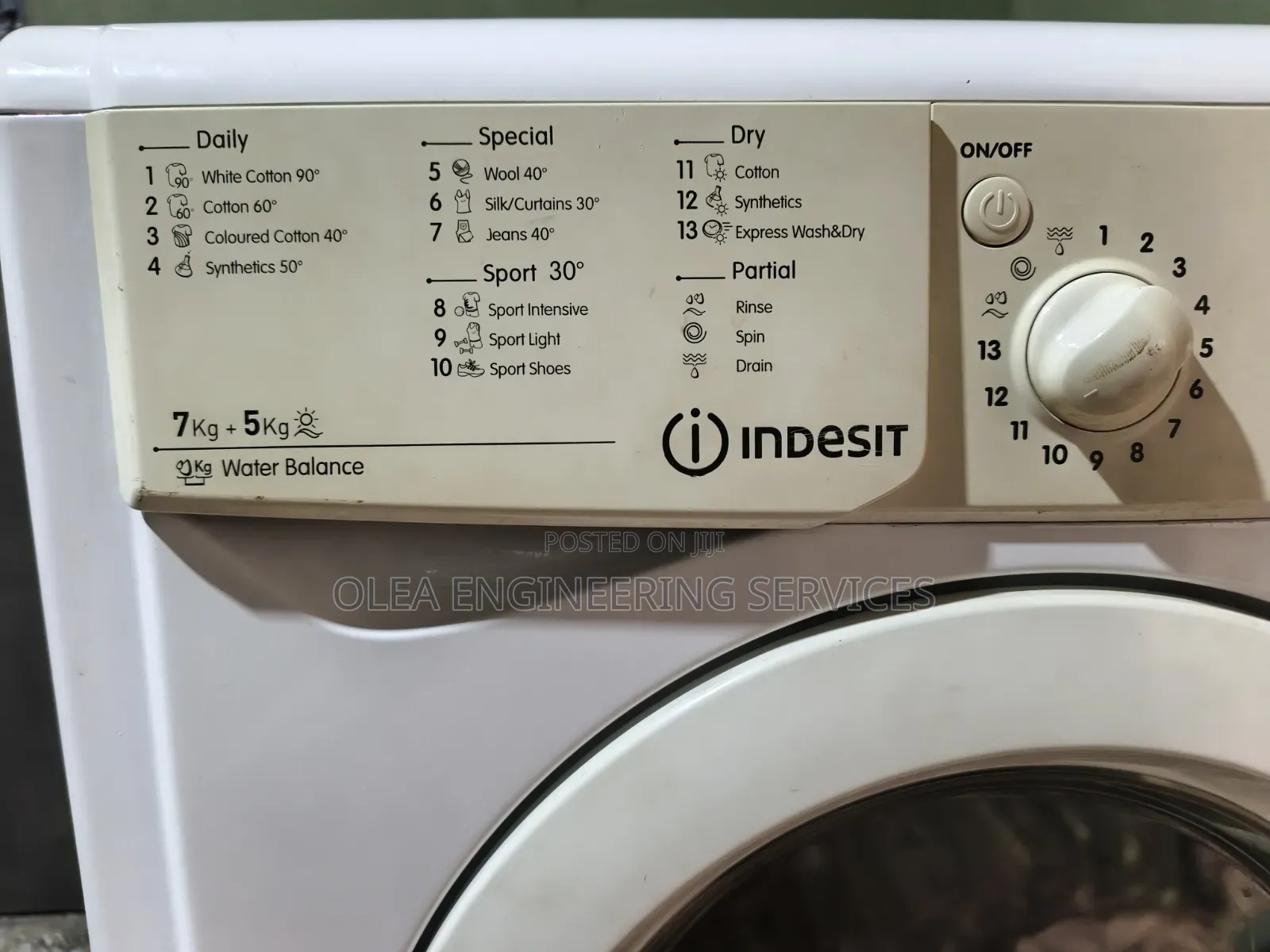 Indesit 7kg Wash and Dry