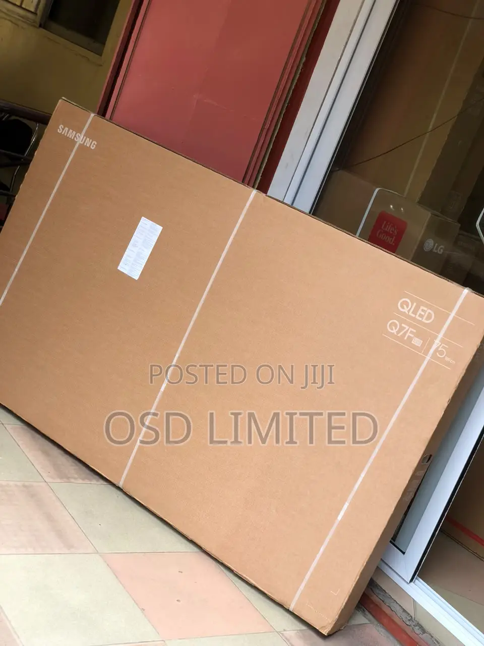 The Ultimate View: Samsung 75" QLED Smart TV