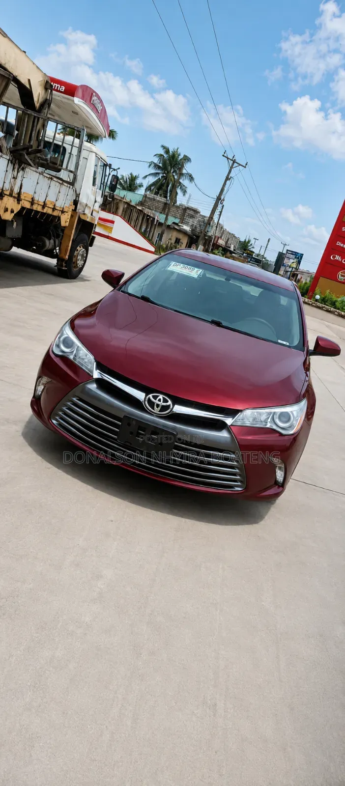 Toyota Camry 2017 Red