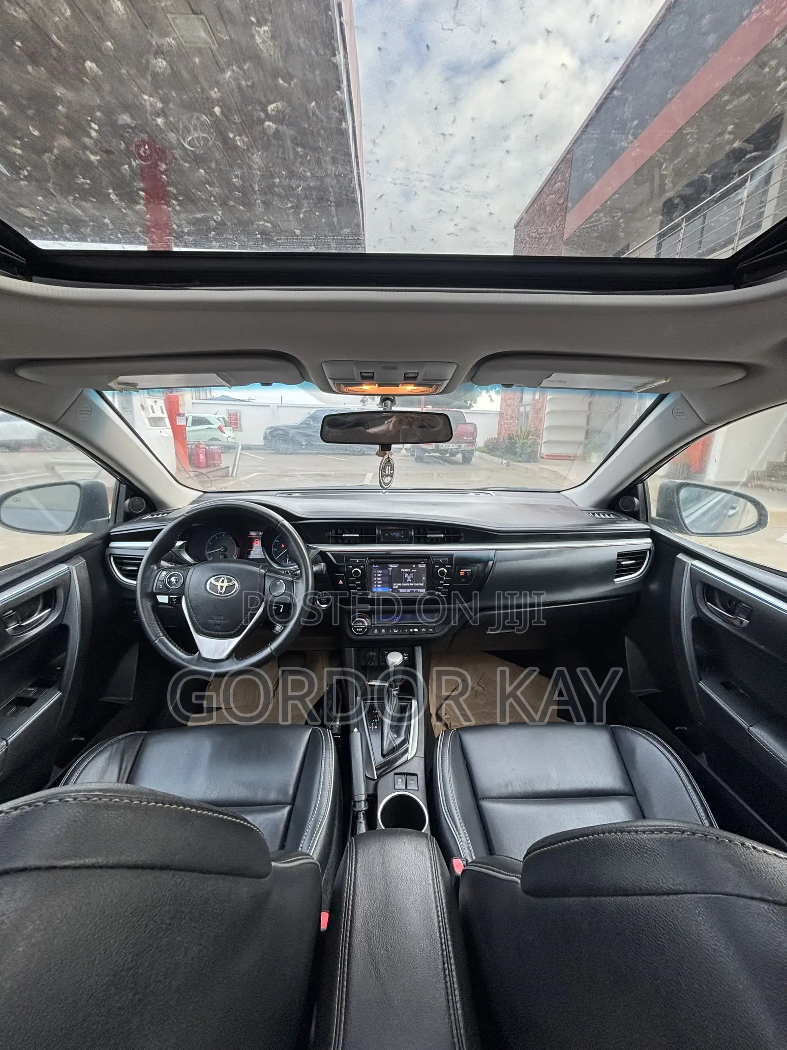 Toyota Corolla 2016 Gray