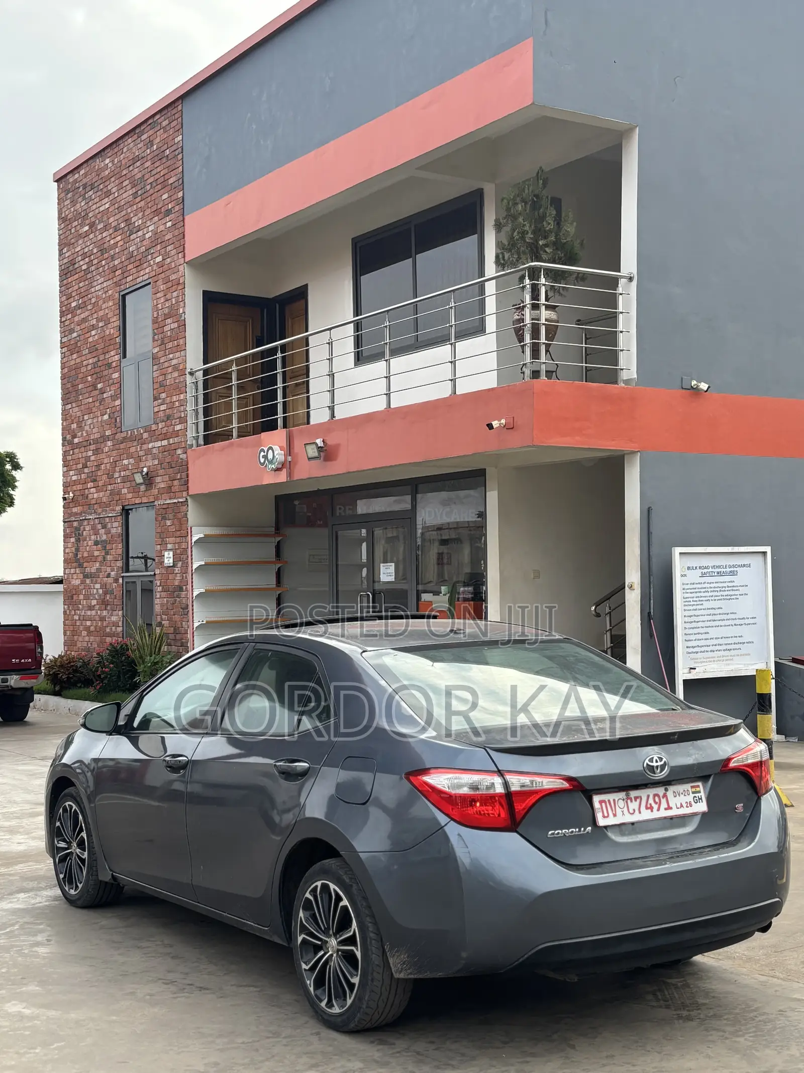 Toyota Corolla 2016 Gray