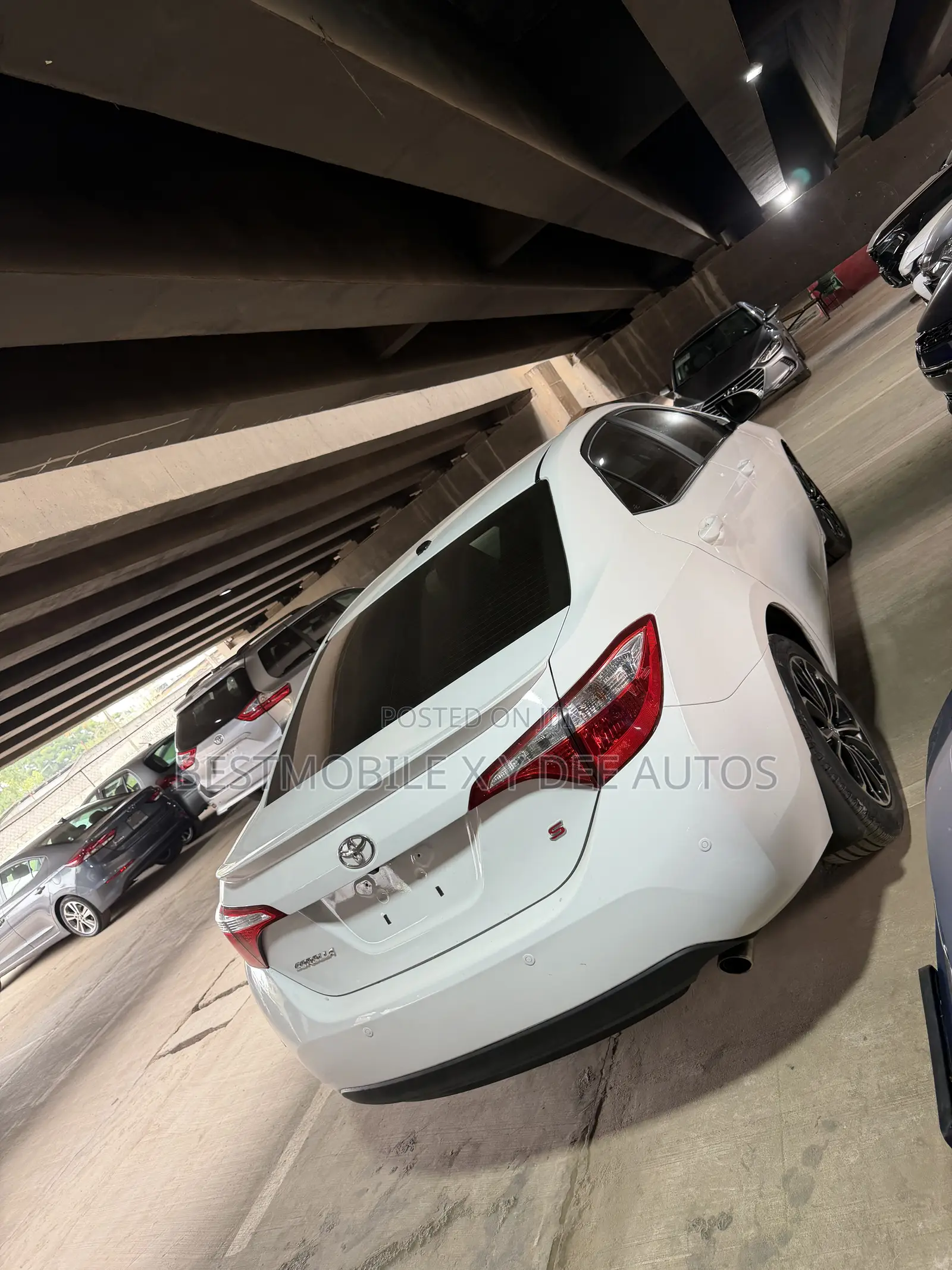 Toyota Corolla 2016 White