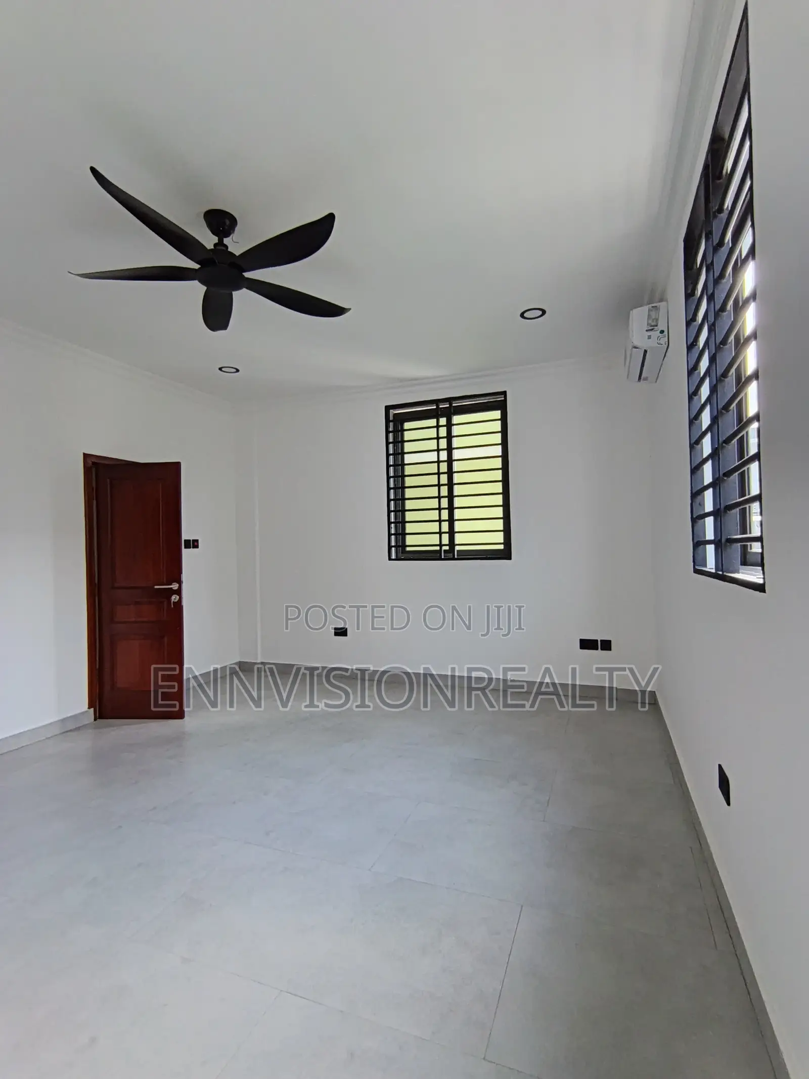 4bdrm Apartment in Mariville, Accra Metropolitan for Sale