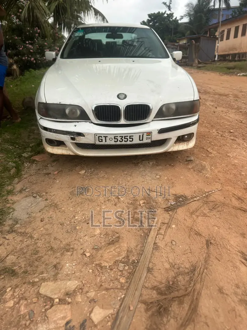 BMW 525i 2004 White