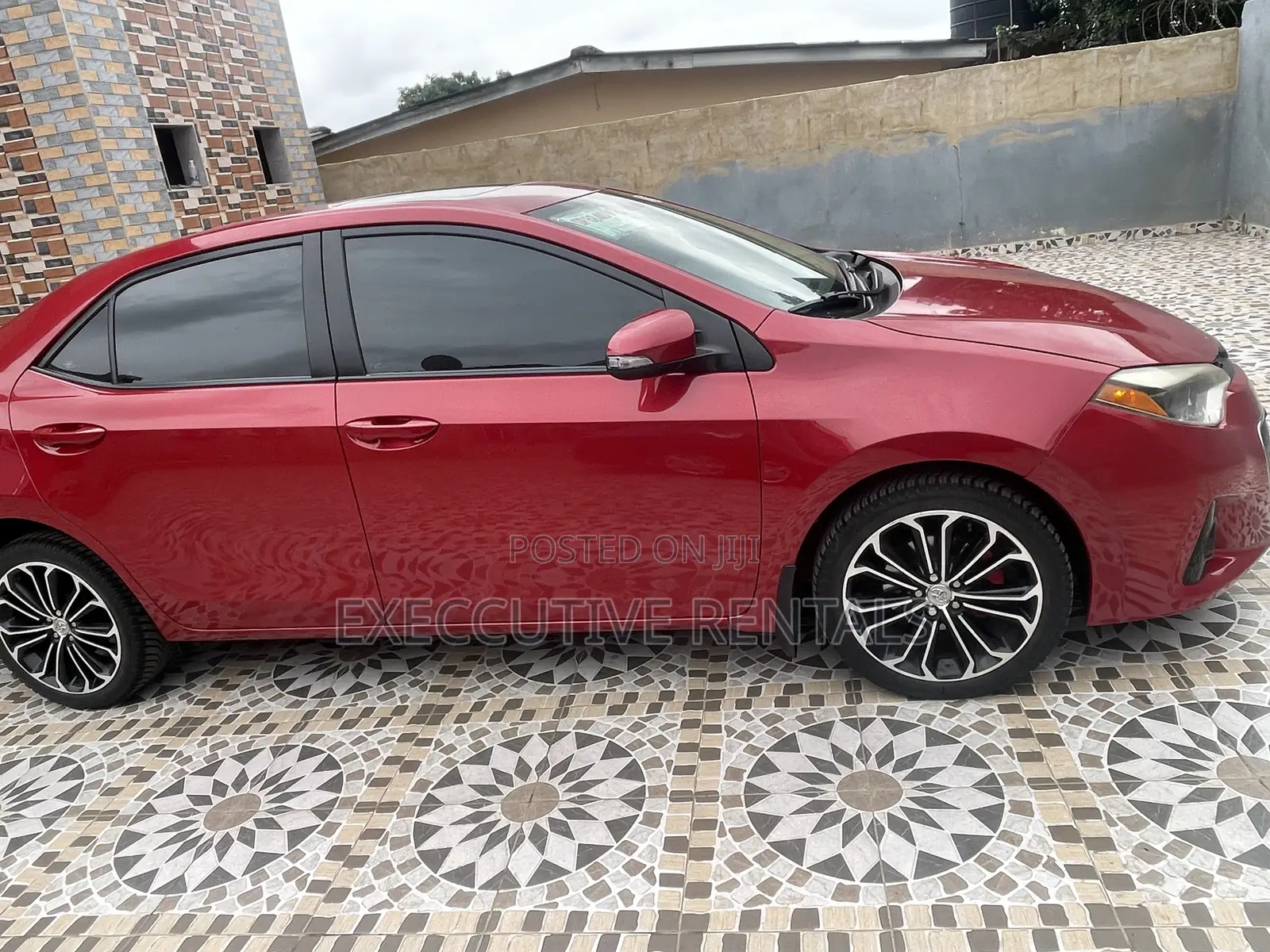 Toyota Corolla 2016 Red