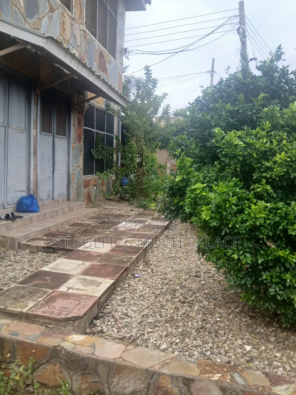 4bdrm Apartment in Agbogba, New Site for sale
