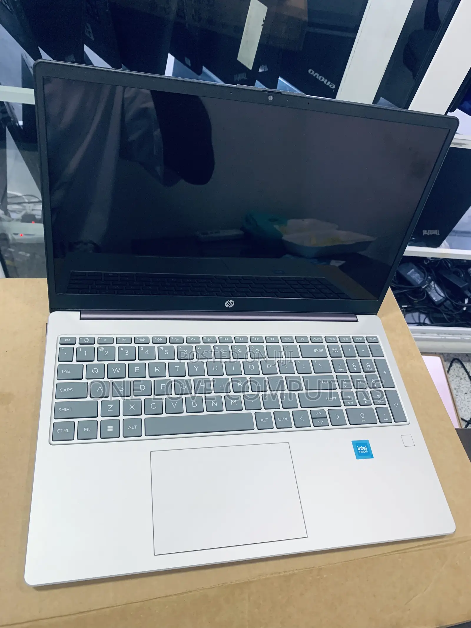 New Laptop HP Pavilion 15 4GB Intel Pentium SSD 128GB
