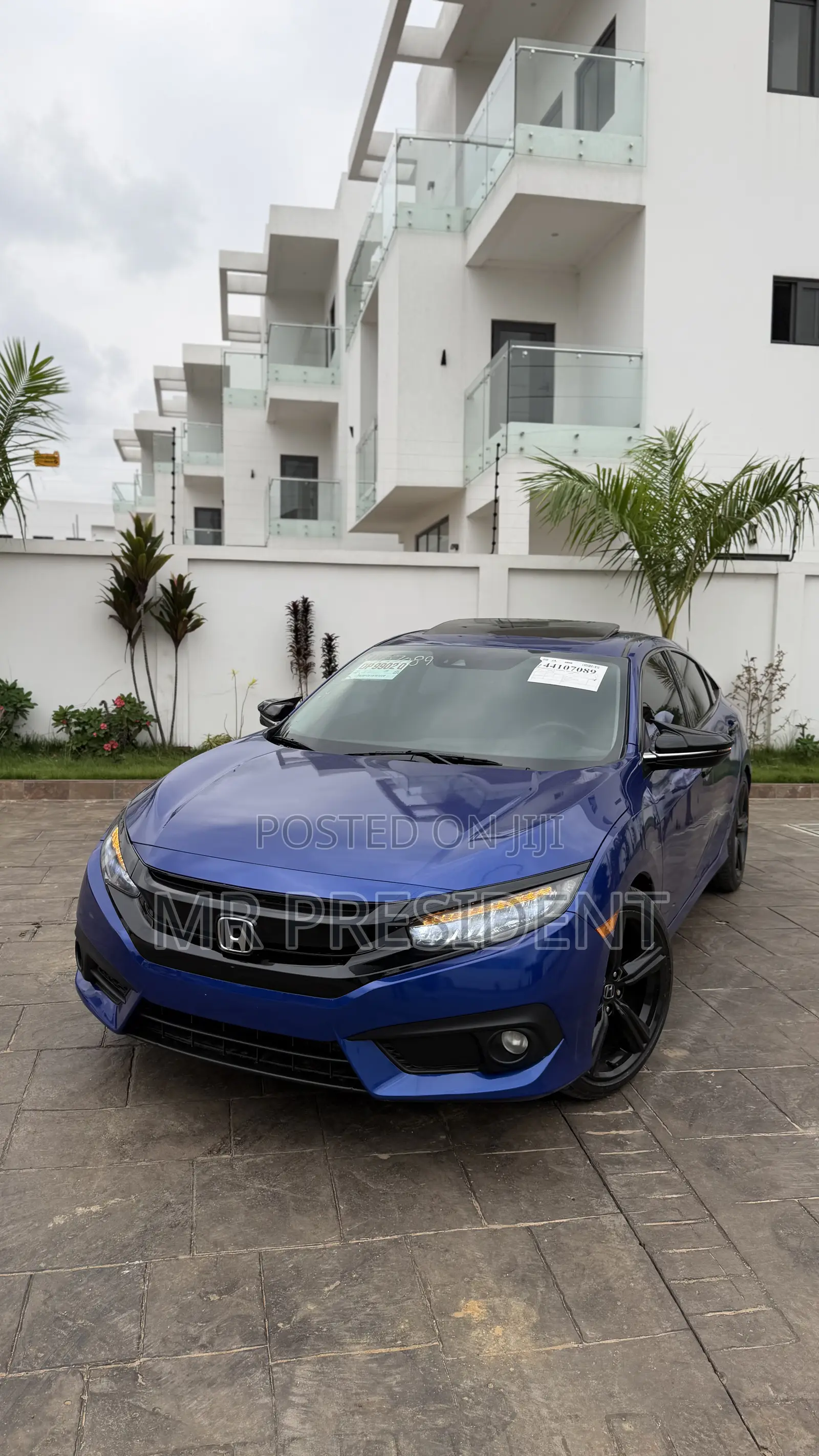 Honda Civic Touring 4dr Sedan (1.5L 4cyl) 2017 Blue