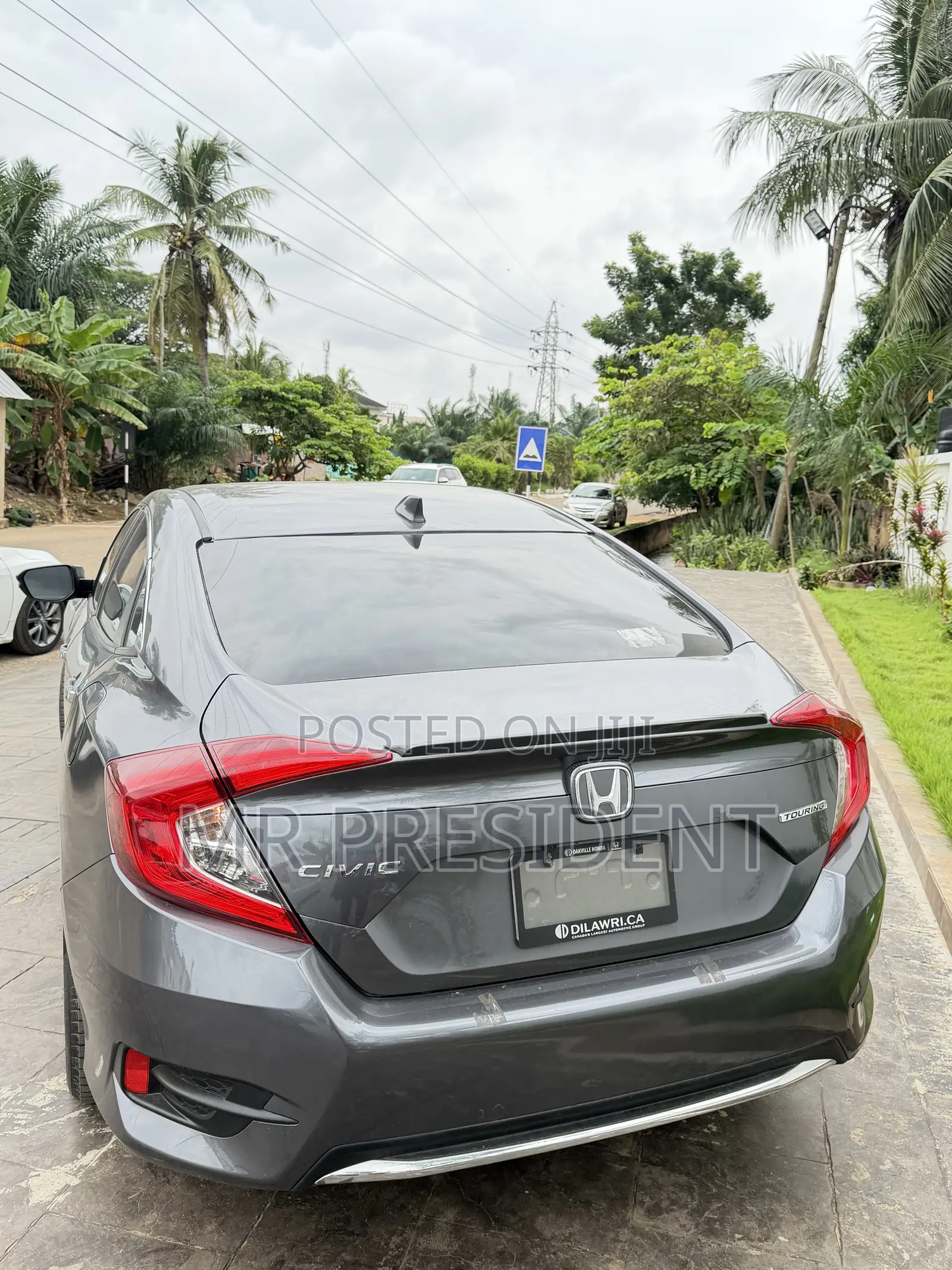 Honda Civic Touring Sedan 2020 Silver