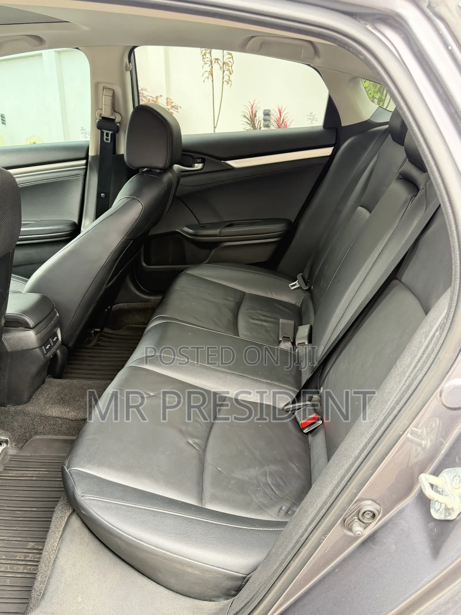 Honda Civic Touring Sedan 2020 Silver