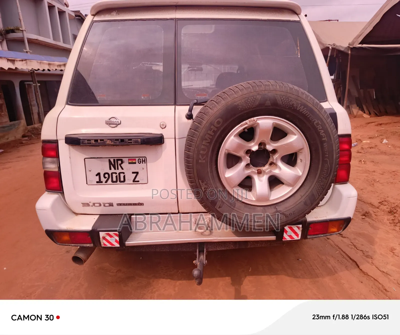 Nissan Patrol 2000 White