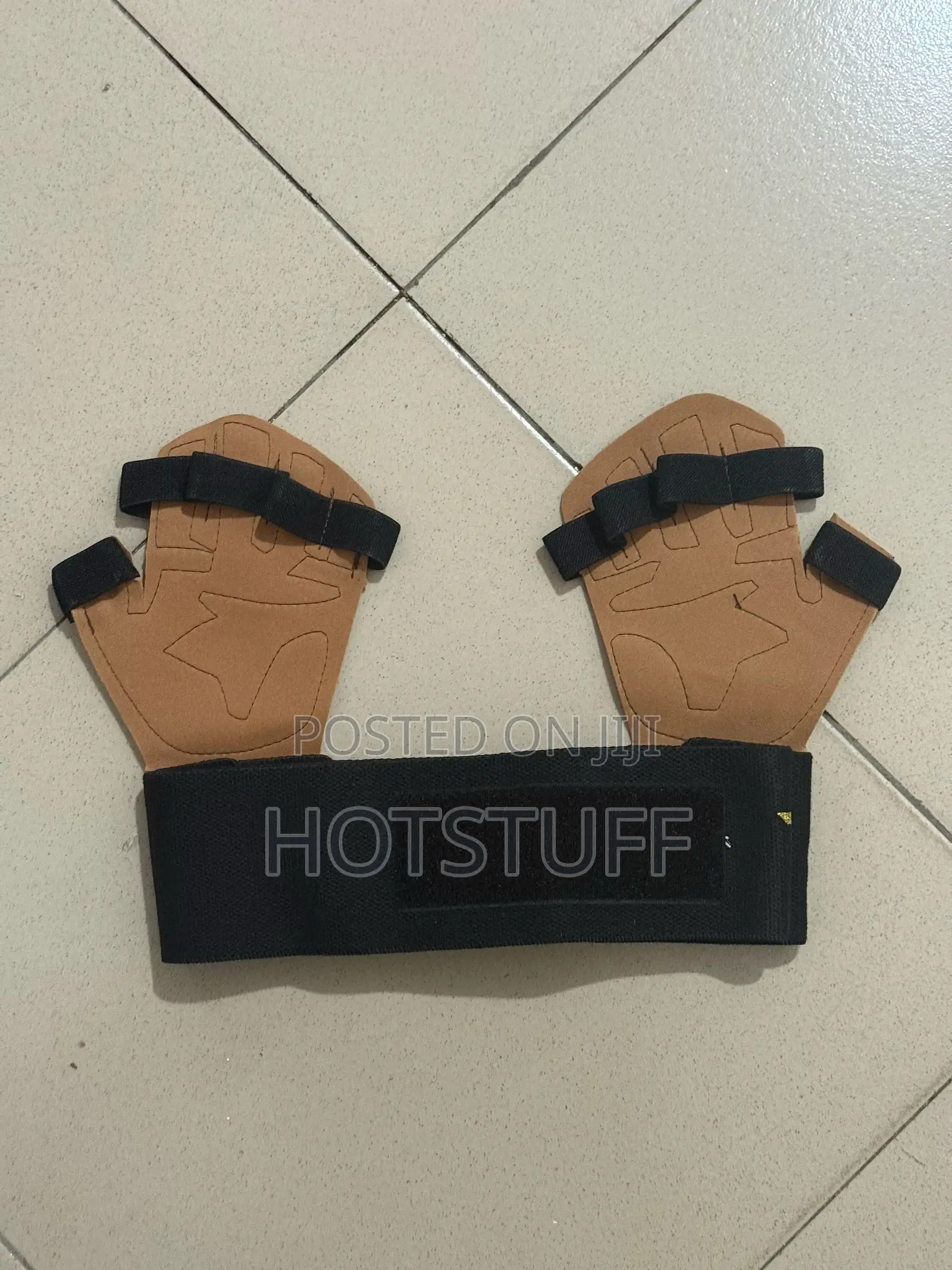 Sports Gloves