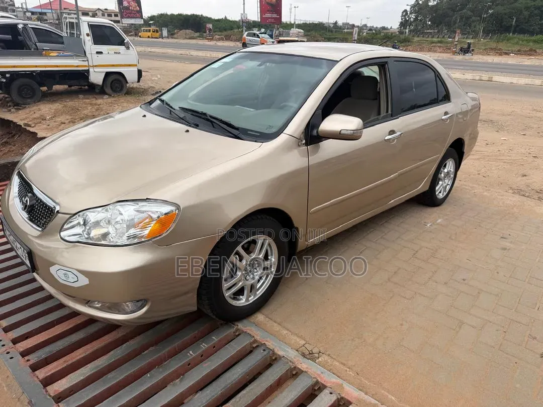 Toyota Corolla 2007 Gold