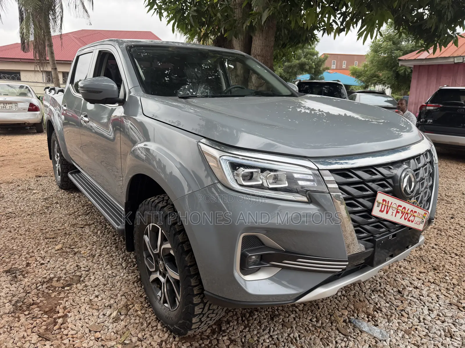 New Nissan Pick-Up 2025