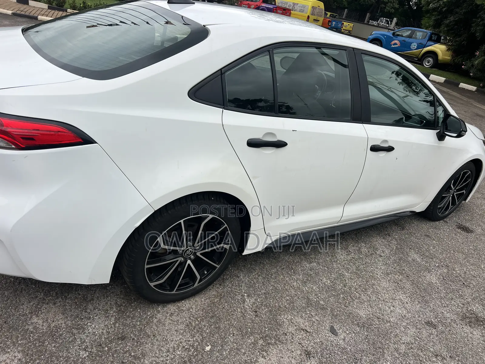 Toyota Corolla SE 2021 White