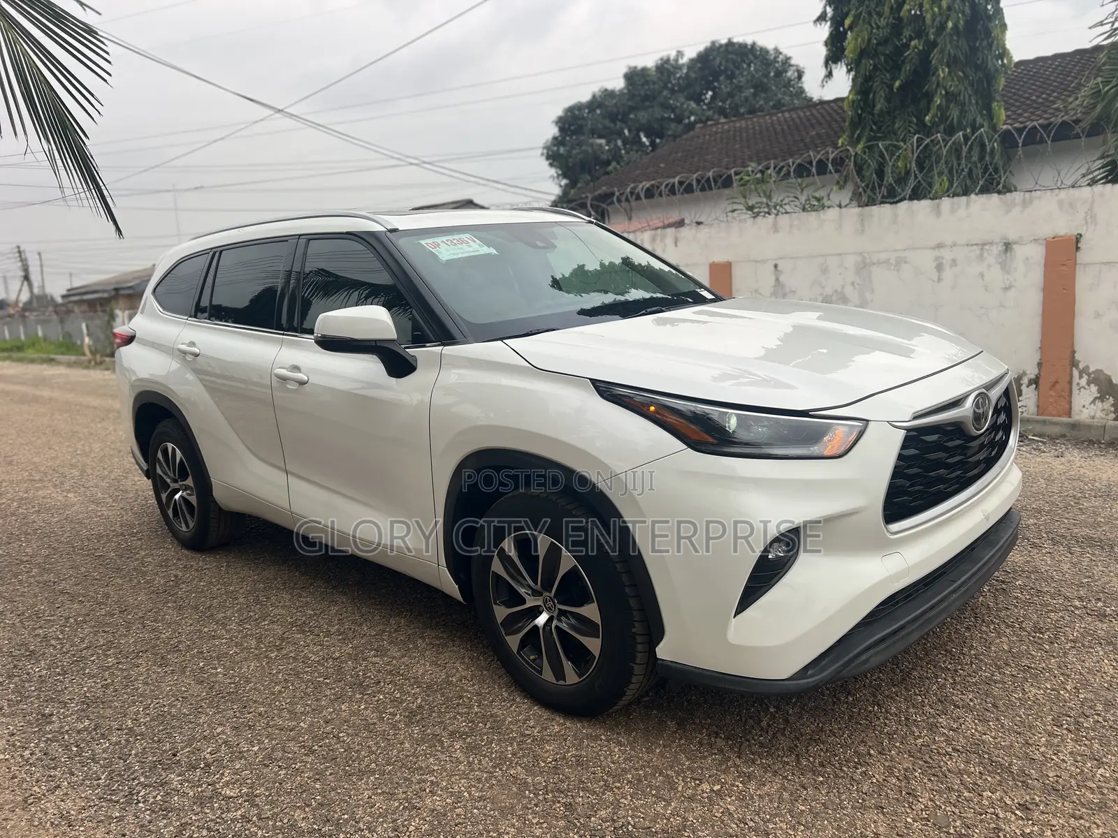 Toyota Highlander XLE 2021 White