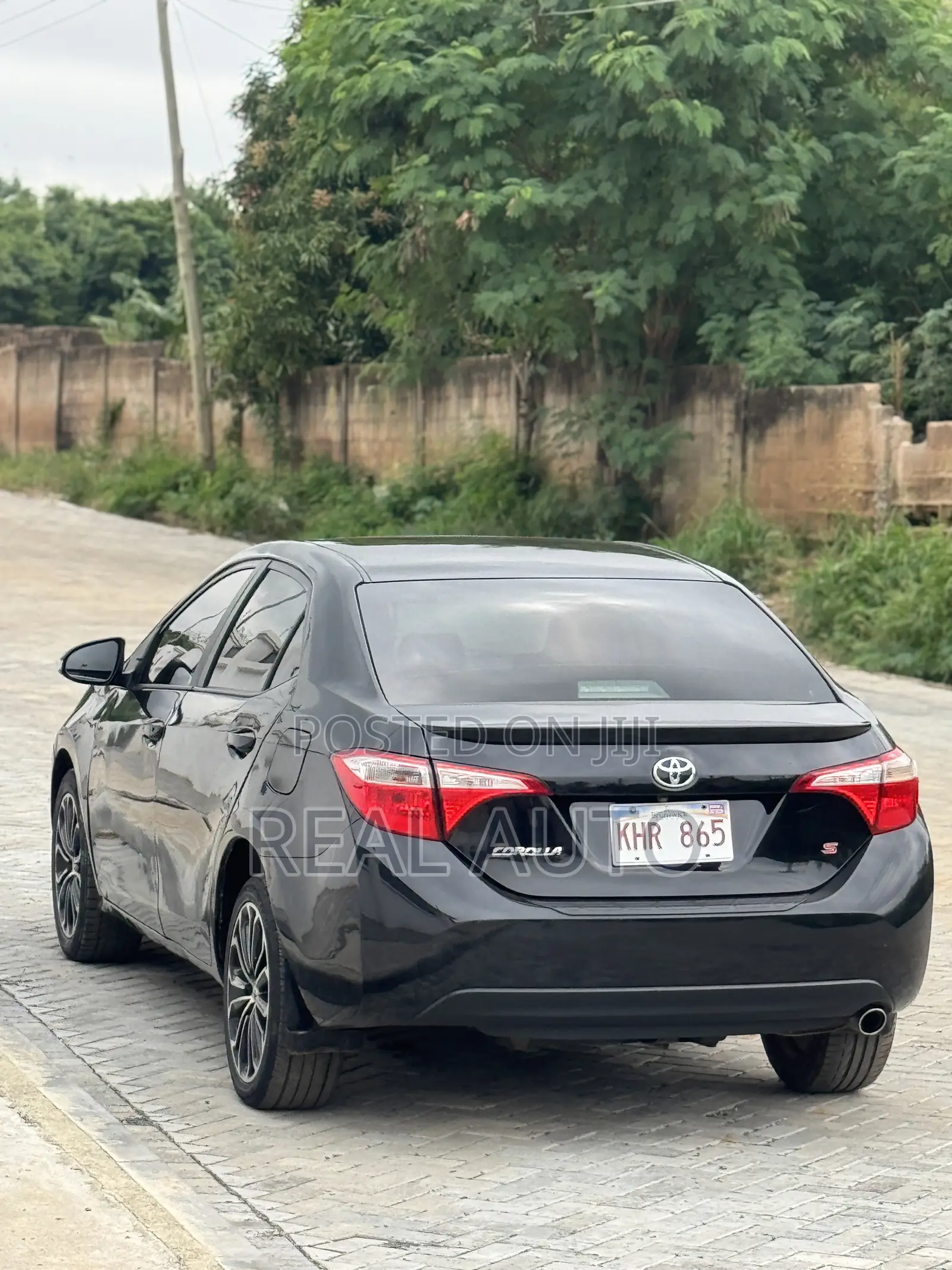 Toyota Corolla S 4dr Sedan (1.8L 4cyl CVT) 2015 Black