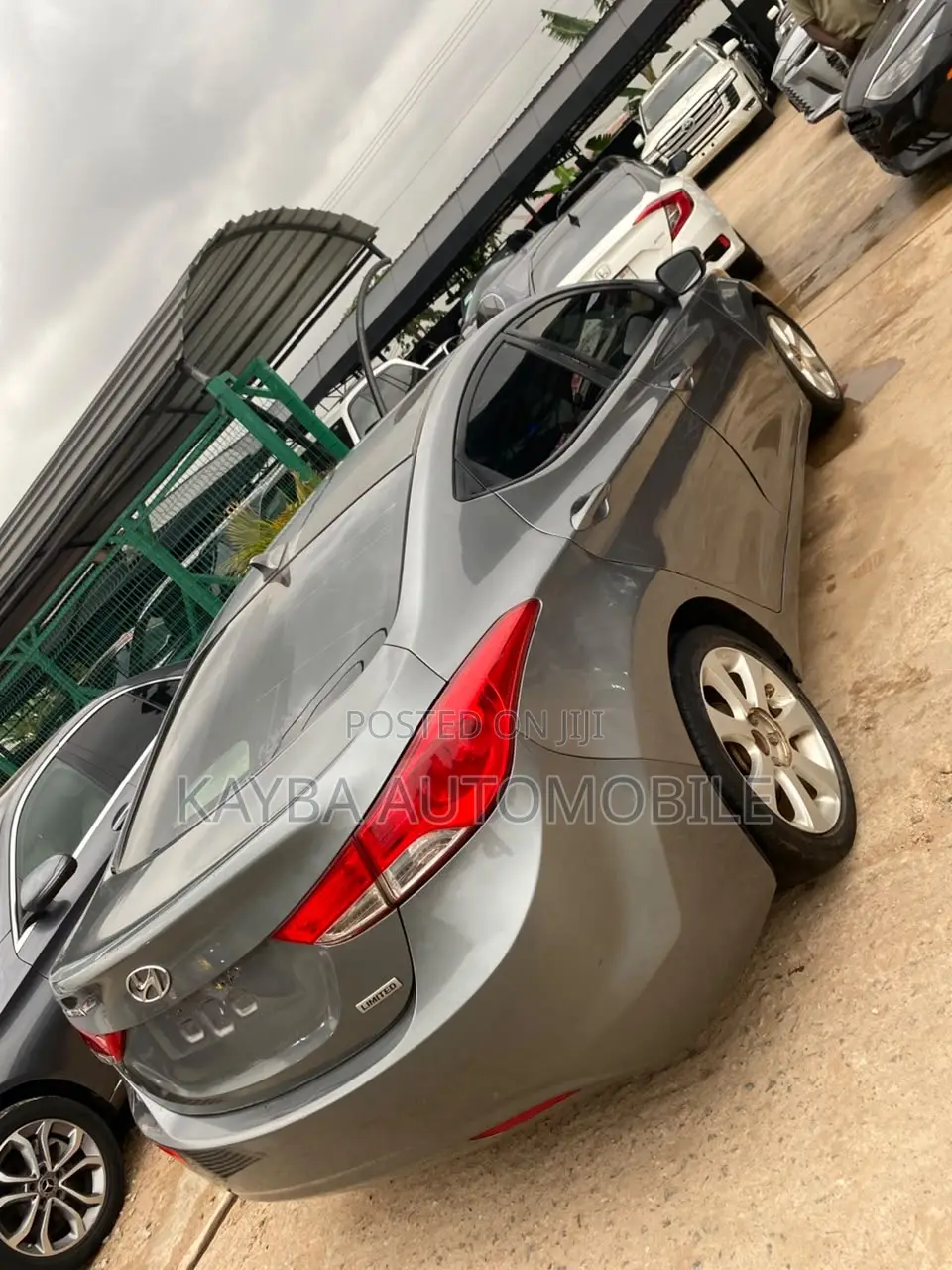 Hyundai Elantra 2013 Gray