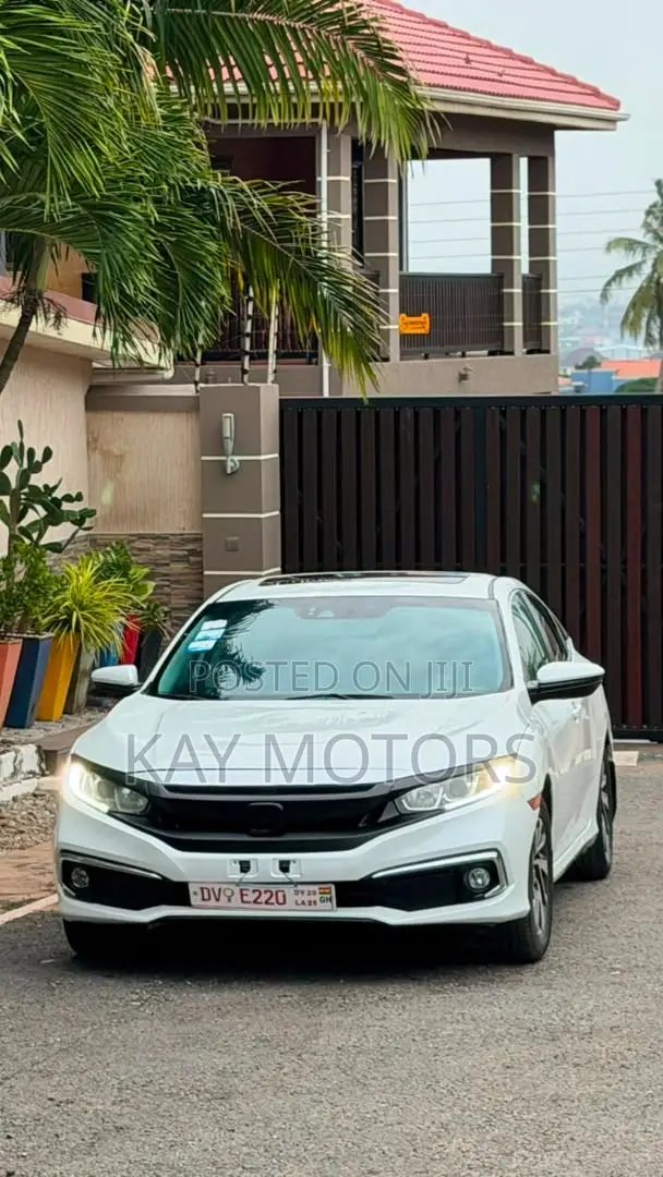 Honda Civic EX 4dr Sedan (2.0L 4cyl) 2017 White