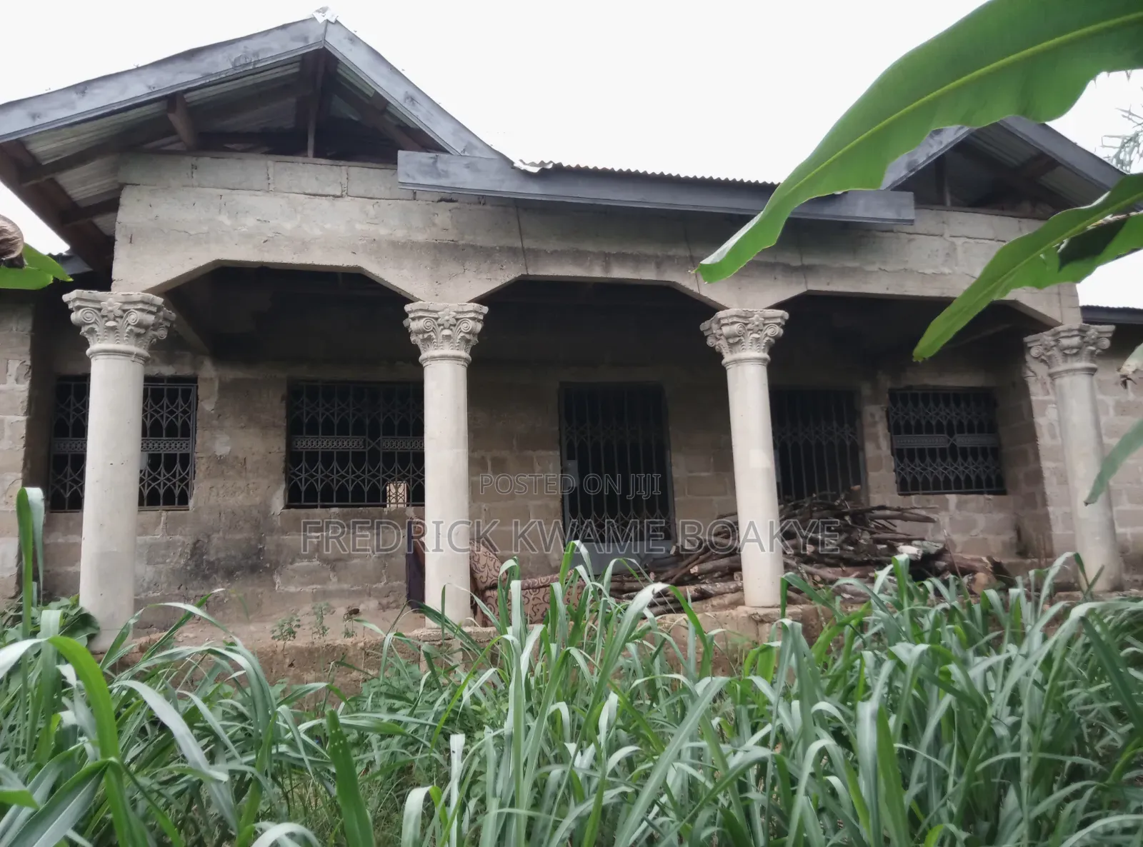 4bdrm House in Brother K Estate, Kumasi Metropolitan for sale