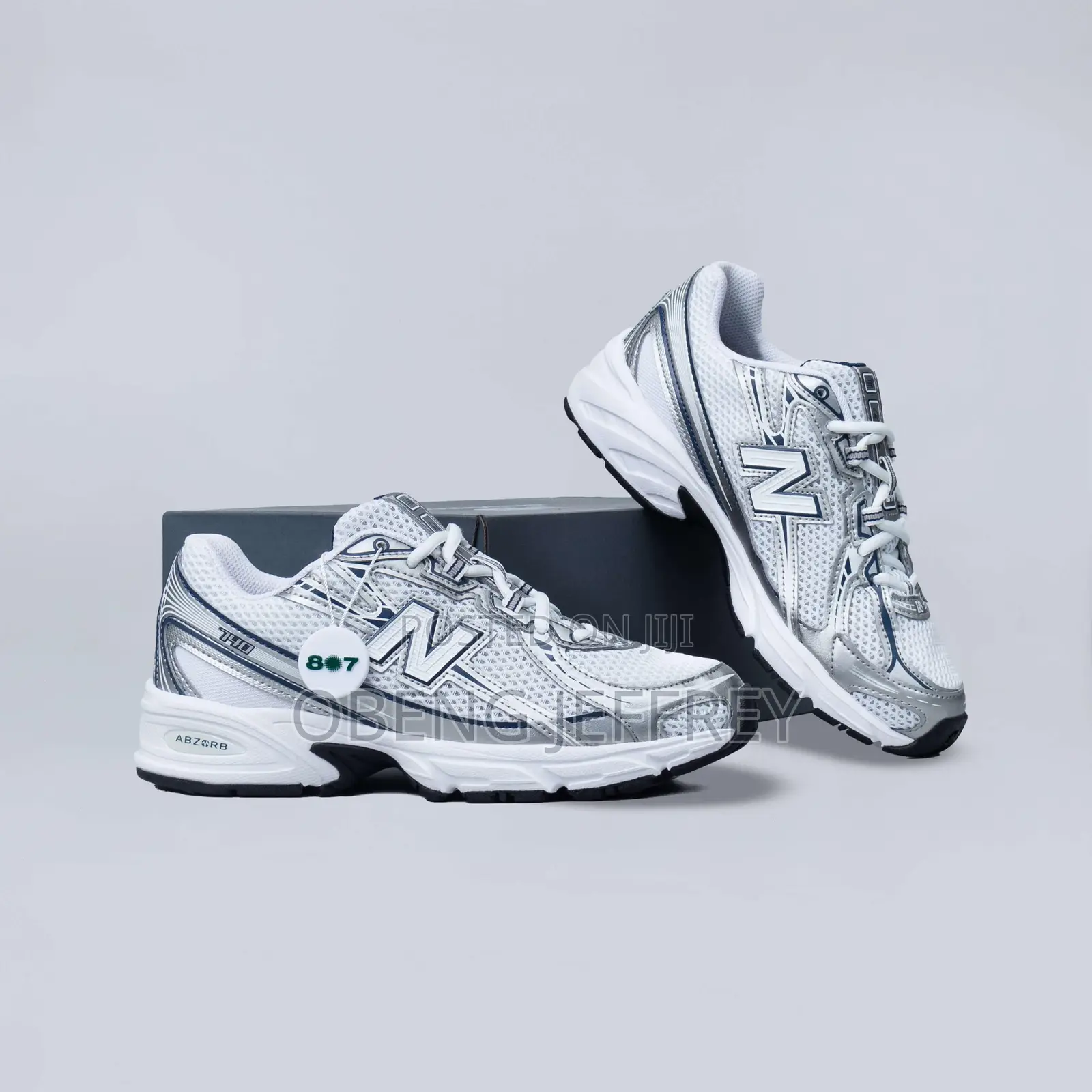 Original Nee Balance White/Metallic Silver