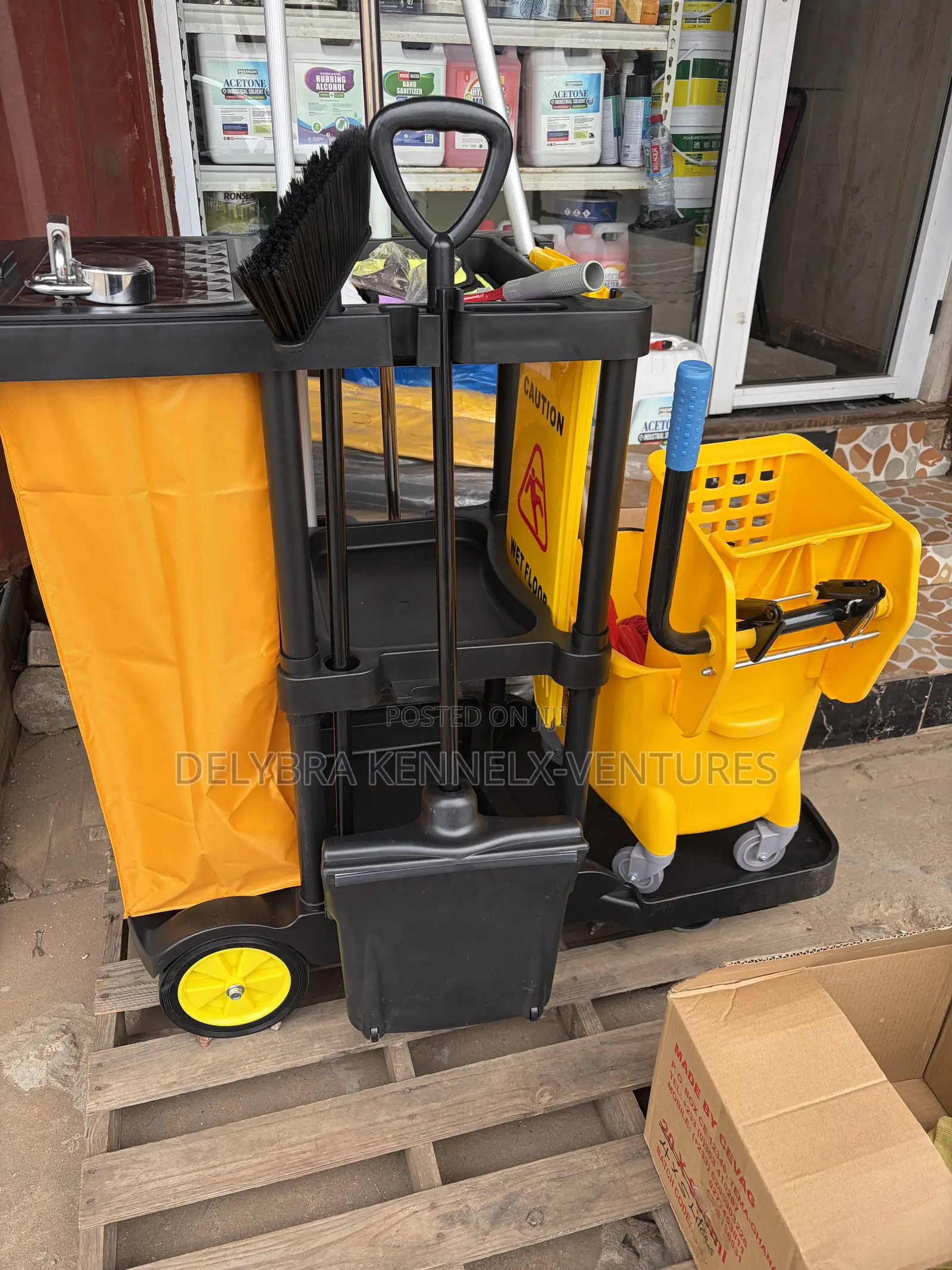 Complete Cleaning Cart