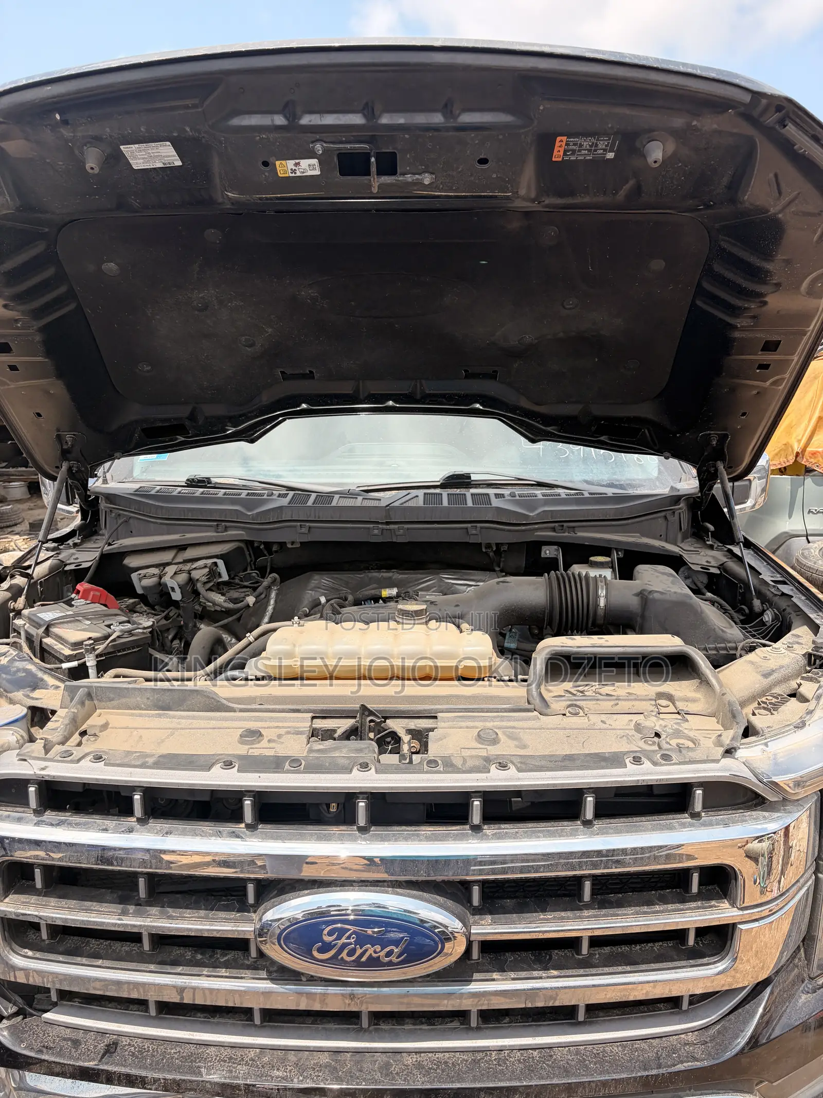 Ford F-150 LARIAT 2021 Black