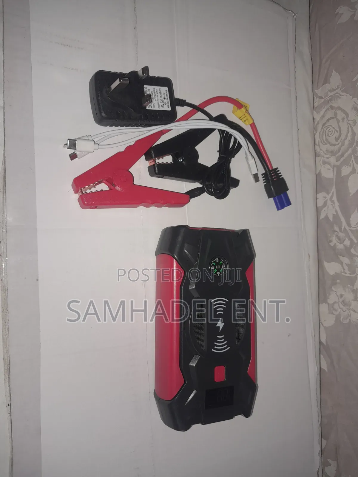 39800mAh Power Bank Jumper With Wireless Charging