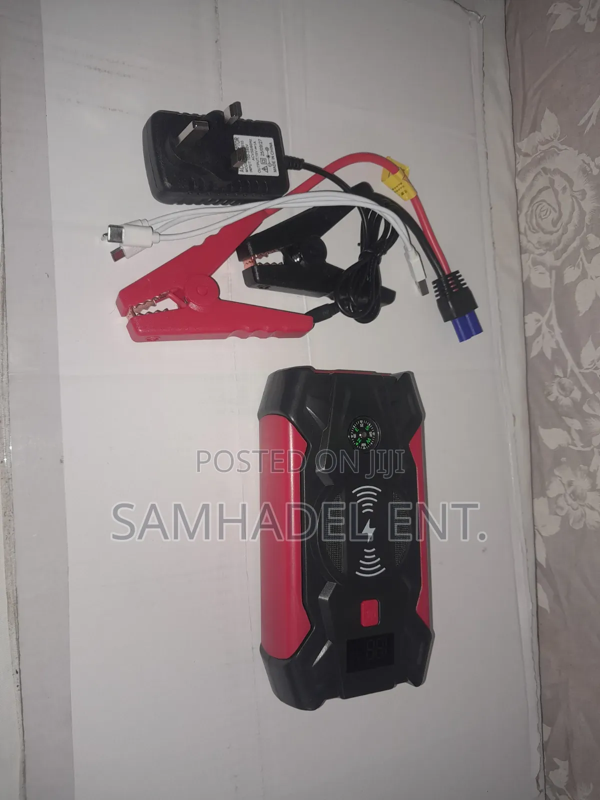 39800mAh Power Bank Jumper With Wireless Charging