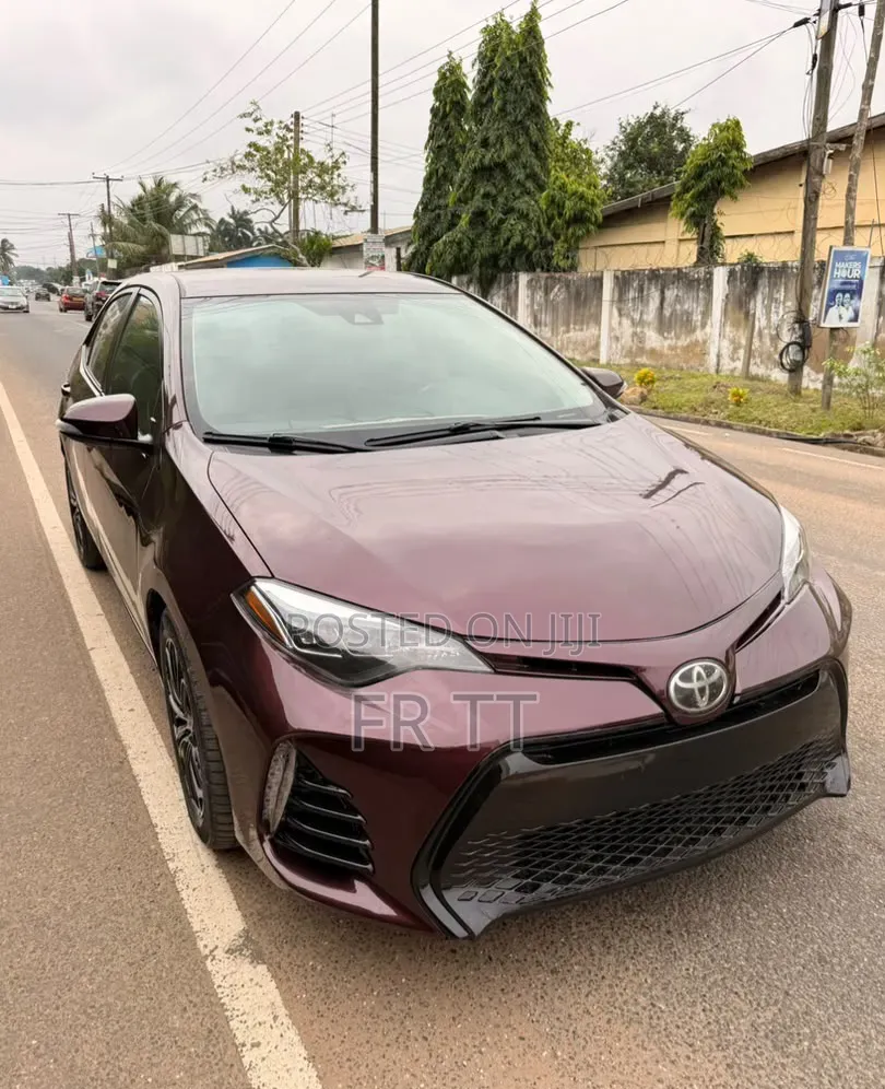 Toyota Corolla 2017 Red